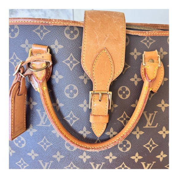 ❤️CLASSY❤️LOUIS VUITTON RIVOLI HANDBAG - Picture 4 of 14